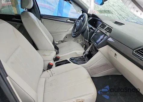 2022 Volkswagen Tiguan Se R-Line Black z USA, uszkodzony, nr VIN 3VV8B7AX1NM018014